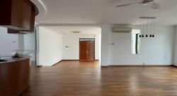 Duchess Avenue (D10), Semi-Detached #586155121